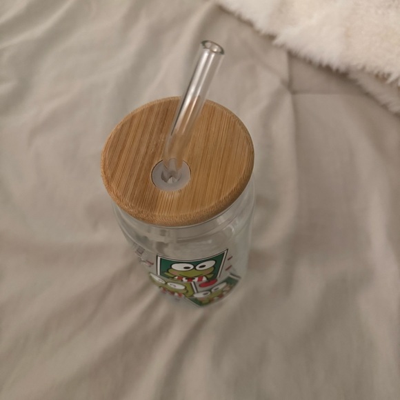 Cute Keroppi Glass Tumbler with Straw - Picture 2 of 3